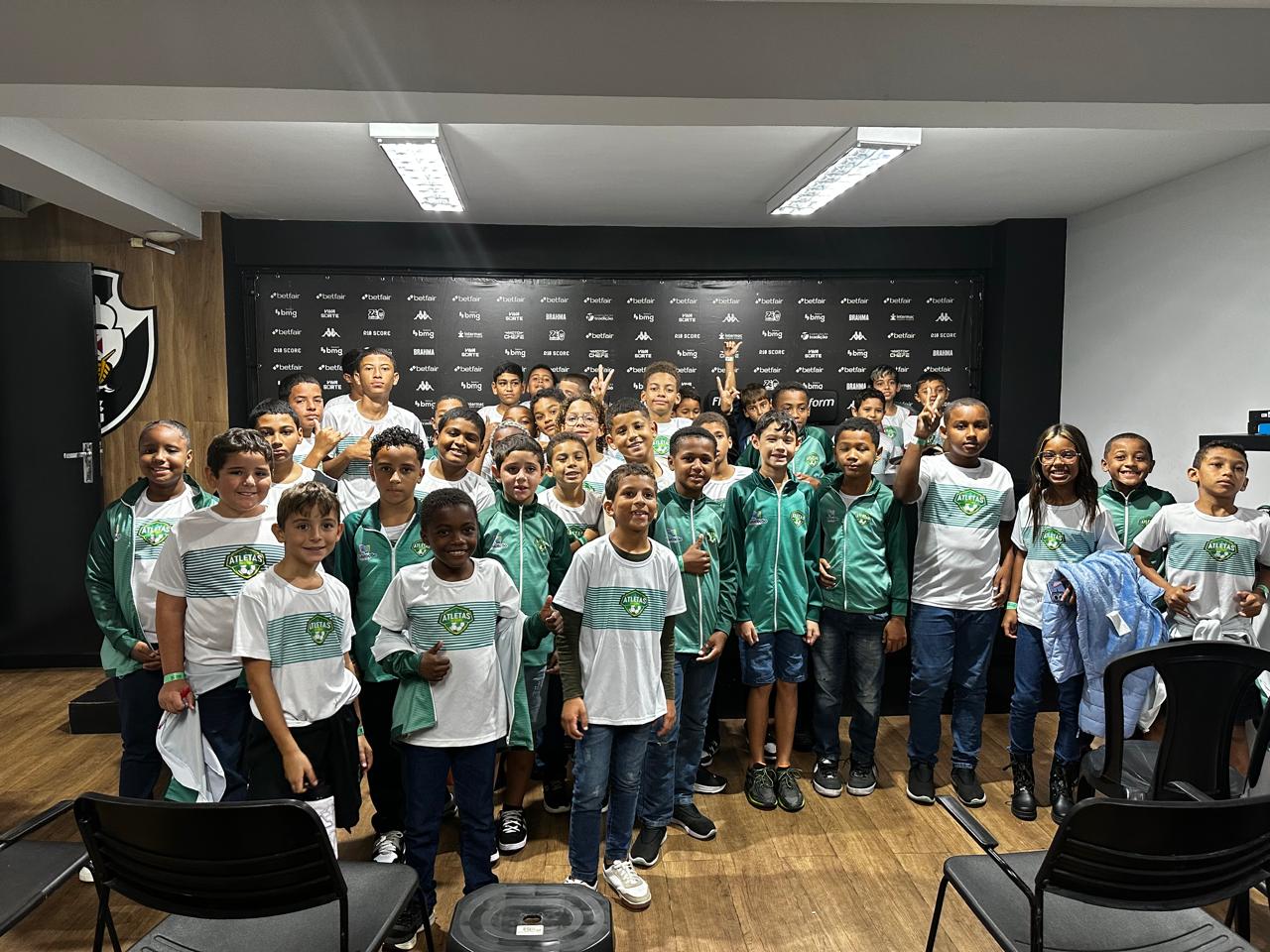 No momento você está vendo Mais uma Aventura Inesquecível: Núcleo Rio Seco visita o Estádio São Januário